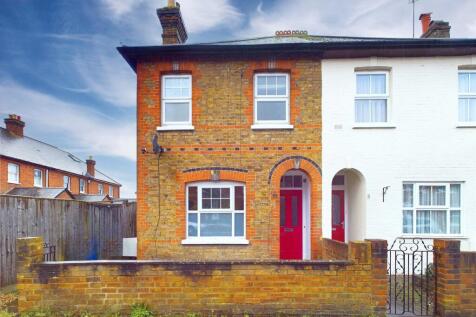 Wellington Road, Maidenhead... 3 bed semi
