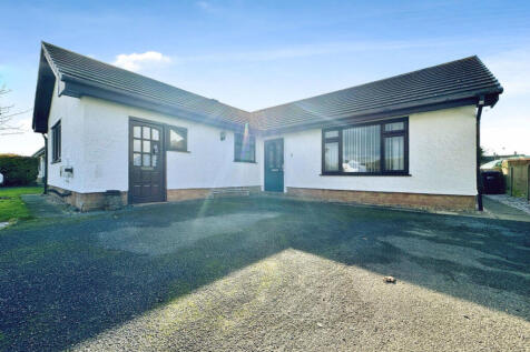 Parc Llynnon, Llanfachraeth, LL65 5 bed bungalow for sale