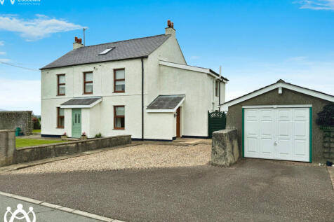 Gorad Road, Holyhead, LL65 4 bed detached house for sale