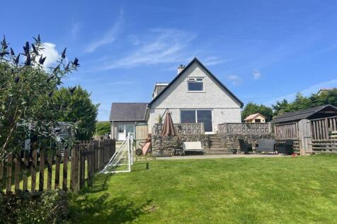 Carmel, Isle of Anglesey 5 bed detached bungalow for sale