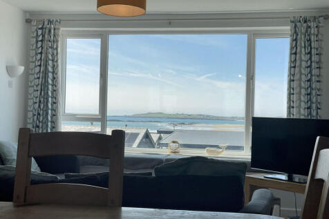 Bryn Colyn, Rhosneigr, LL64 2 bed flat for sale