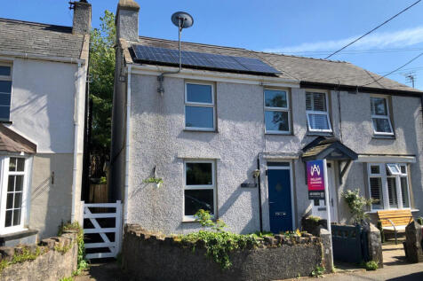 North End, Llanddaniel, LL60 2 bed semi