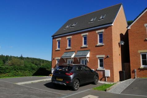 Heol Alfred Wallace, Rhos... 3 bed townhouse for sale