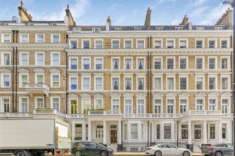 Queen's Gate Gardens, London SW7 2 bed flat for sale
