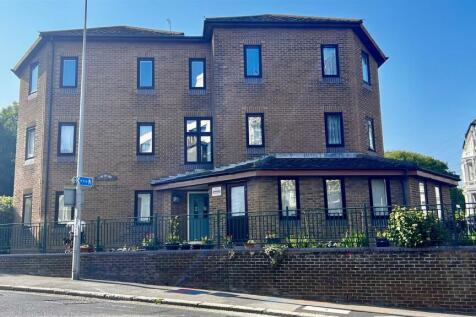 Holmesdale Gardens, Hastings 2 bed retirement property for sale