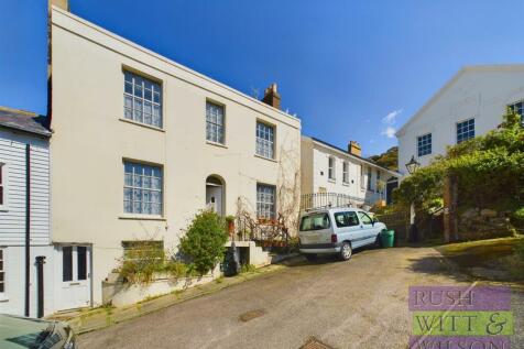 6 bedroom terraced house for sale