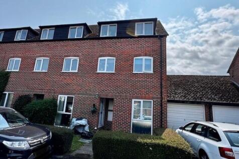 1 bedroom maisonette for sale