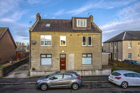 9 Randolph Street, Cowdenbeath, KY4 8NL 2 bed maisonette for sale