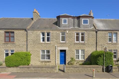 75d Townhill Road, Dunfermline, KY12 0BN 3 bed maisonette for sale