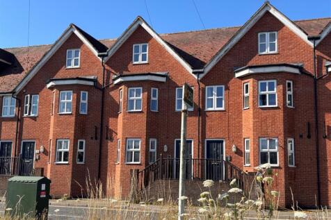 Winchelsea Road, Rye 3 bed terraced house for sale
