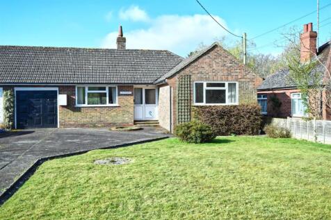2 bedroom semi-detached bungalow for sale