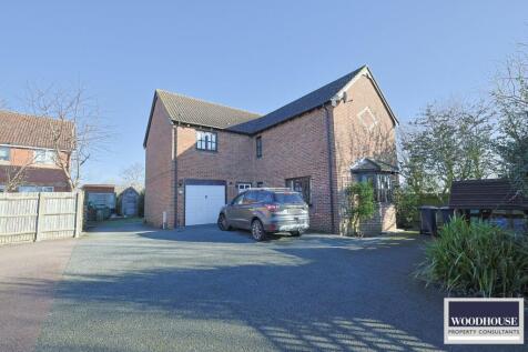 Hammondstreet Road, Cheshunt EN7 4 bed detached house for sale