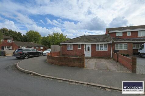 Brampton Close, Cheshunt EN7 3 bed bungalow for sale