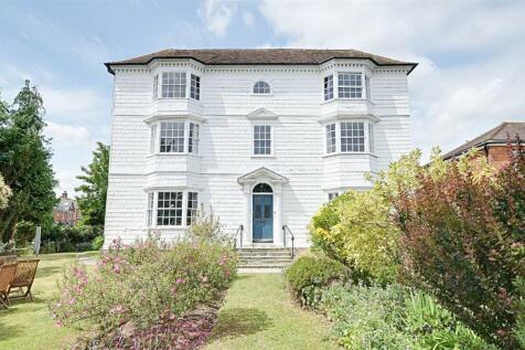 Beacon Oak Road, Tenterden 2 bed apartment for sale