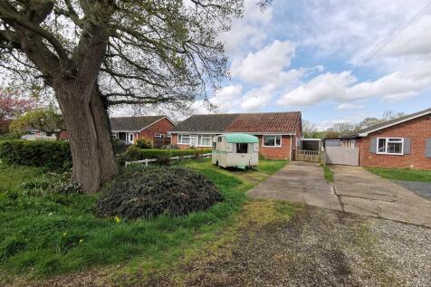 2 bedroom semi-detached bungalow for sale