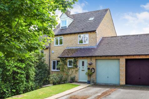 Orchard Rise, Longborough... 4 bed semi