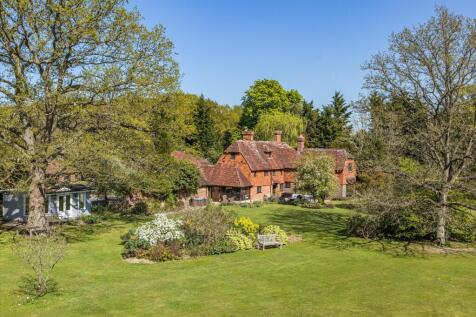 Crockham Hill, Edenbridge, Kent, TN8 5 bed detached house for sale