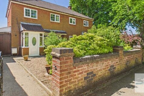 2 bedroom semi-detached house for sale
