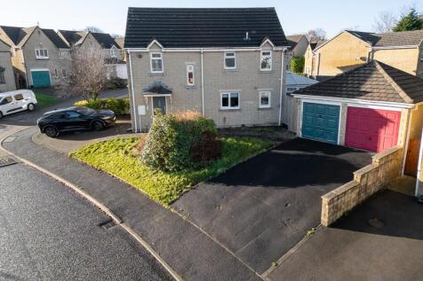 Burnley, Lancashire BB12 4 bed detached house for sale