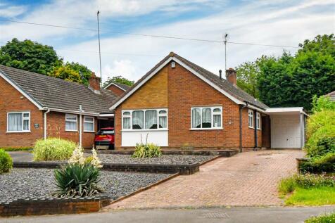 3 bedroom detached bungalow for sale