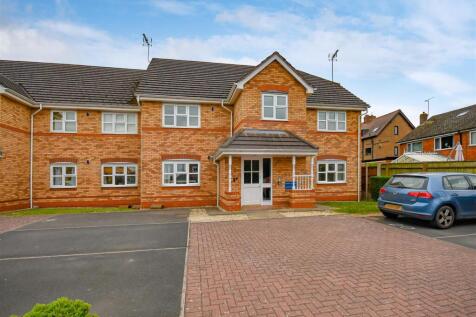 20 Cygnet Court, Wombourne... 1 bed apartment for sale