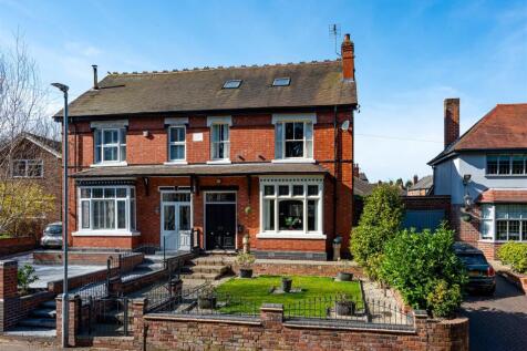 49 Richmond Road, Finchfield... 5 bed semi