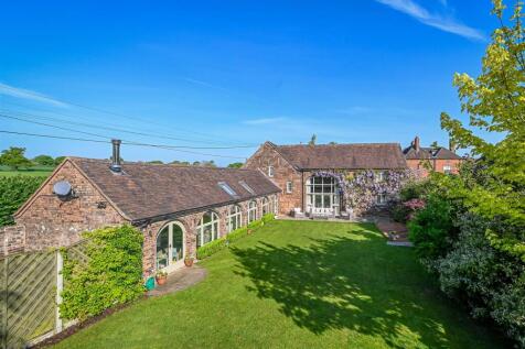 4 bedroom barn conversion for sale