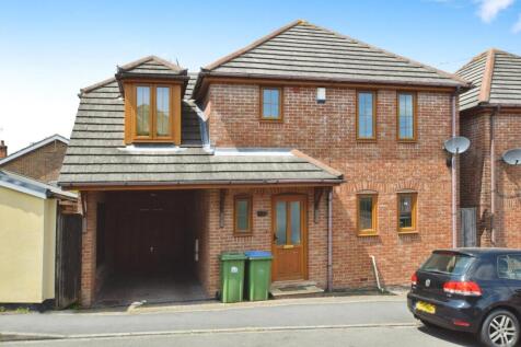 Church Road, Southampton 3 bed detached house for sale