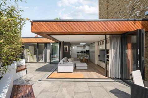 Minet Road, Brixton, London, SW9 3 bed detached house for sale