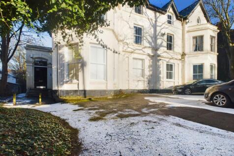 North Drive, Liverpool, Merseyside, L15 2 bed apartment for sale