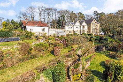 5 bedroom house for sale