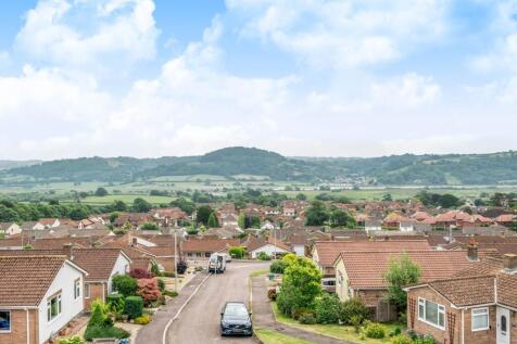 Oaklands Close, Seaton, Devon 3 bed detached house for sale
