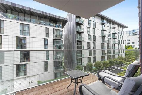 Bridle Mews, London, E1 2 bed apartment for sale