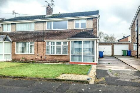 3 bedroom semi-detached house for sale