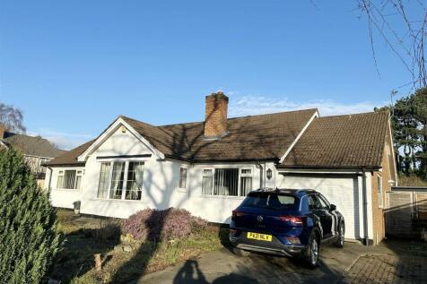 3 bedroom detached bungalow for sale