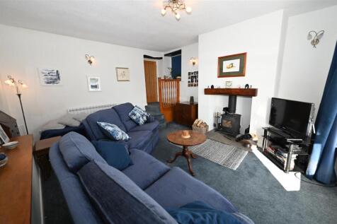 2 bedroom cottage for sale