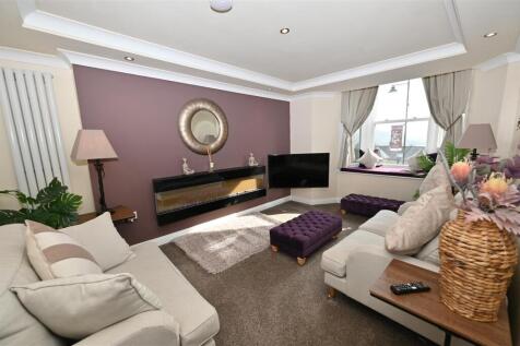 2 bedroom duplex for sale