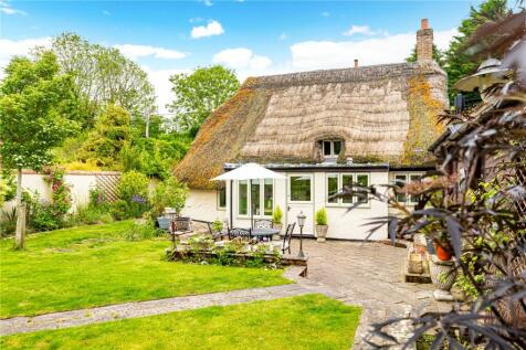 2 bedroom cottage for sale