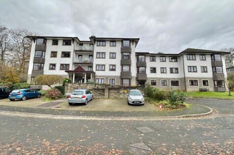 Penhaligon Court, Truro 2 bed apartment for sale