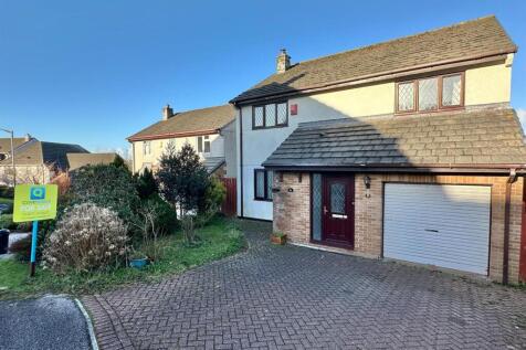 Carnon Downs, Between Truro and Falmouth 4 bed detached house for sale