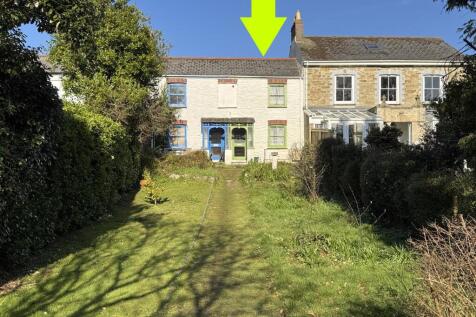 Trennick Row, Truro 2 bed cottage for sale