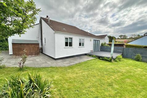 Truro, Cornwall 3 bed detached bungalow for sale
