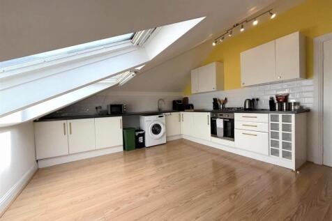 Eldon Street, Greenock PA16 3 bed flat for sale