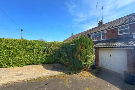 Schoolside Lane, Rhodes, Middleton... 3 bed house for sale