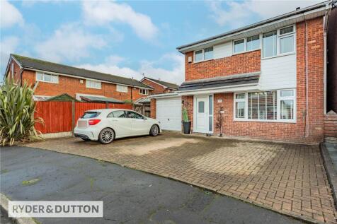 Andover Avenue, Alkrington... 3 bed detached house for sale