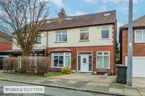 5 bedroom semi-detached house for sale