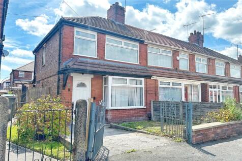 Selkirk Road, Chadderton, Oldham... 3 bed semi