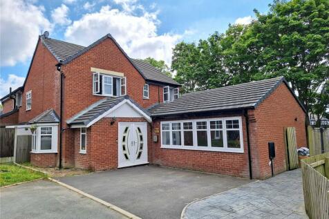 6 bedroom detached house for sale