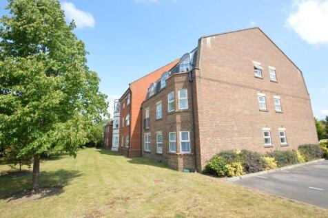Clarendon Court 2 bed apartment for sale