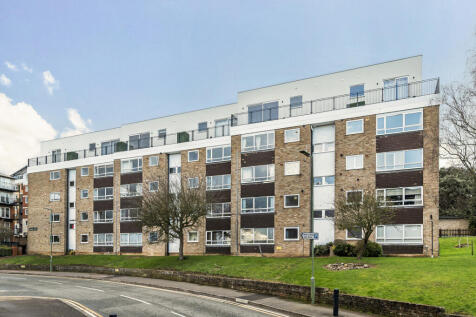 Solomons Hill, Rickmansworth... 2 bed apartment for sale